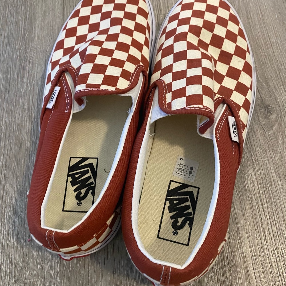 Vans - Picture 2 of 3